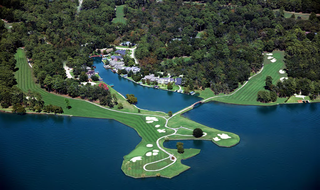 Things to do in Lake Conroe golf courses with public tee times Walden and Margartiaville